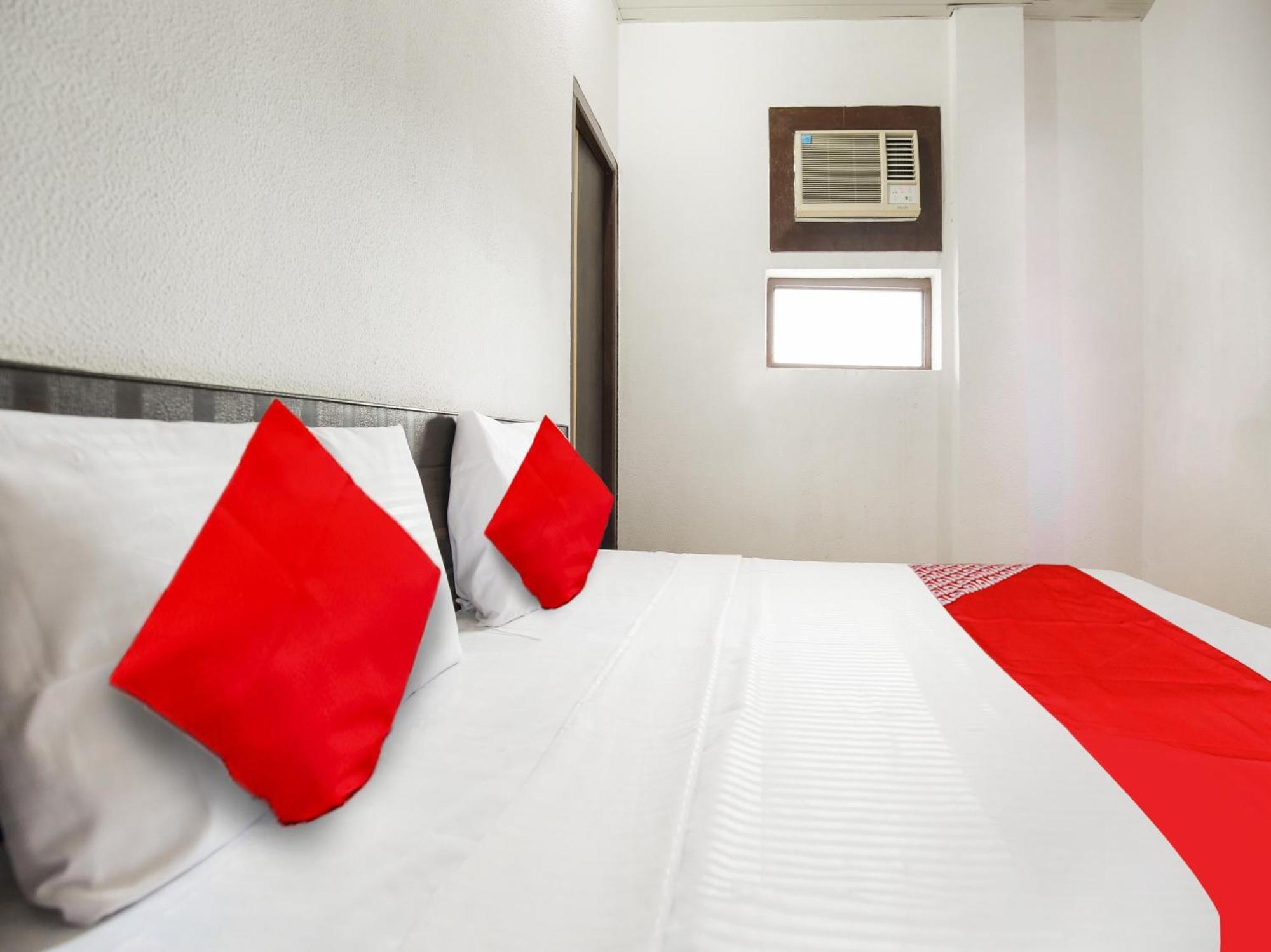 Oyo Flagship Hotel Le Aley Regency Ludhiana Exterior foto