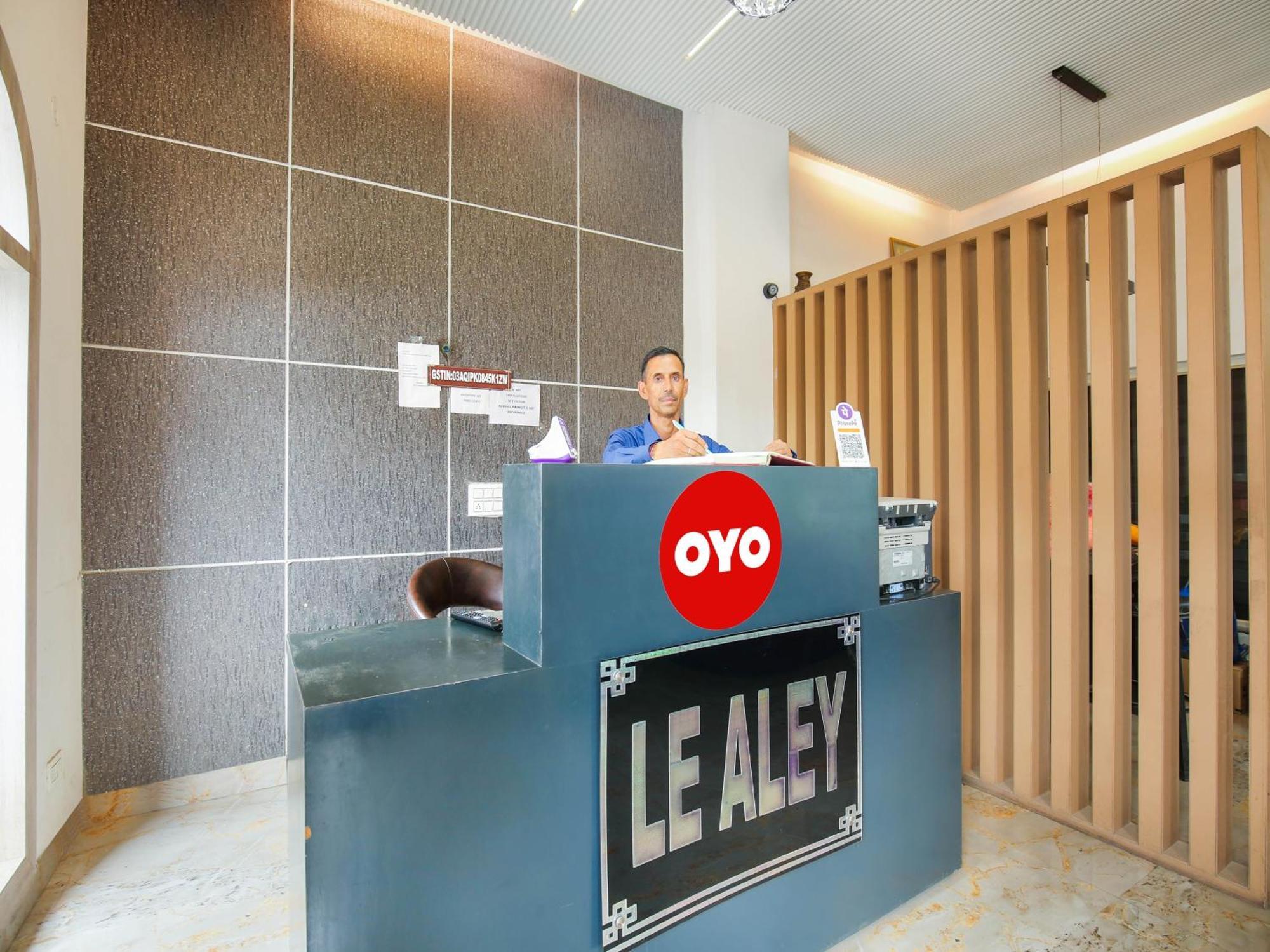 Oyo Flagship Hotel Le Aley Regency Ludhiana Exterior foto